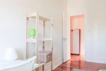 Апартаменты Anjos Flat With 5bd
