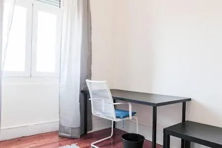 Anjos Flat With 5bd Lisboa