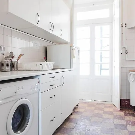 Anjos Flat With 5bd * Lisboa